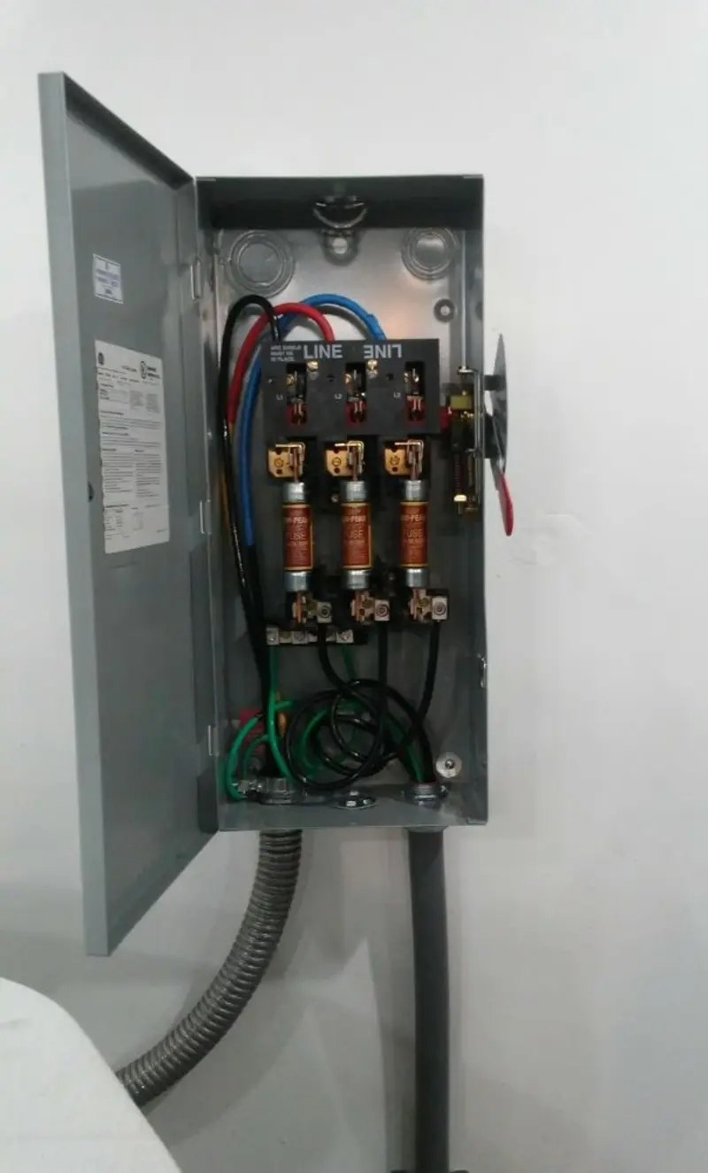 Three-phase disconnect switch installed for Electrical Wiring & Rewiring in Pennsauken